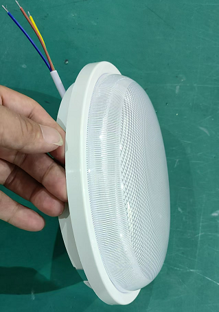 郎特科技高光效吸頂燈8w光效180lm/w