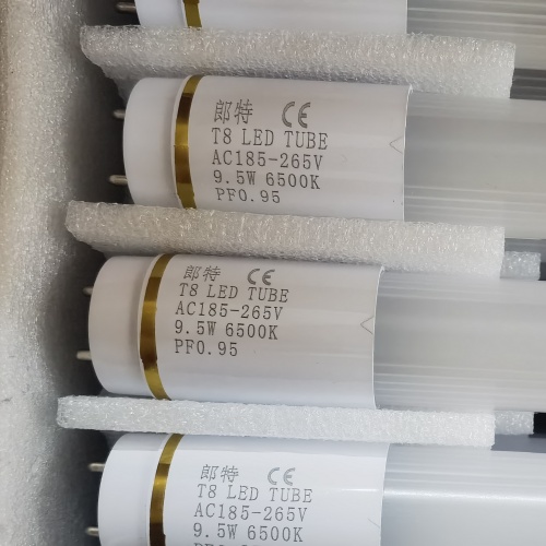 led高光效燈管9w1.2米T8過CE認證PF0.95無頻閃