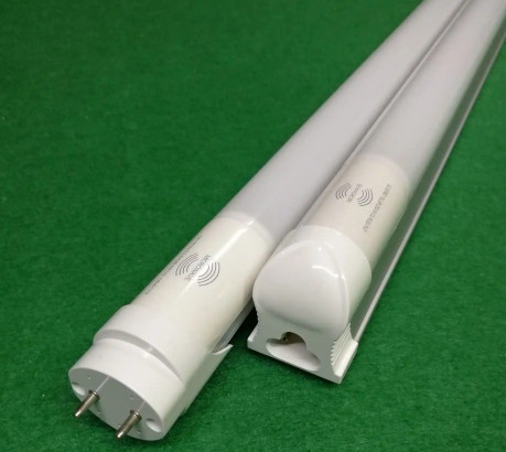 T8一體化雷達感應(yīng)燈管分體.png